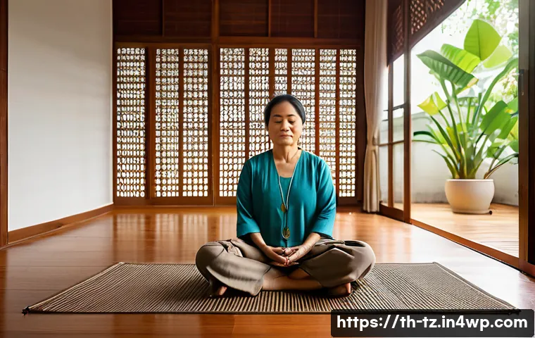 감정 해독과 자아 발전의 상관관계 - A serene and cozy modern Thai living room scene showing a middle-aged Thai woman practicing mindfuln...